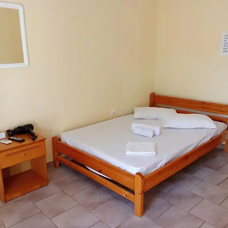 Christos Apartment *