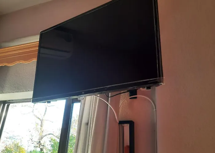 Christos * Paralia Panteleimonos